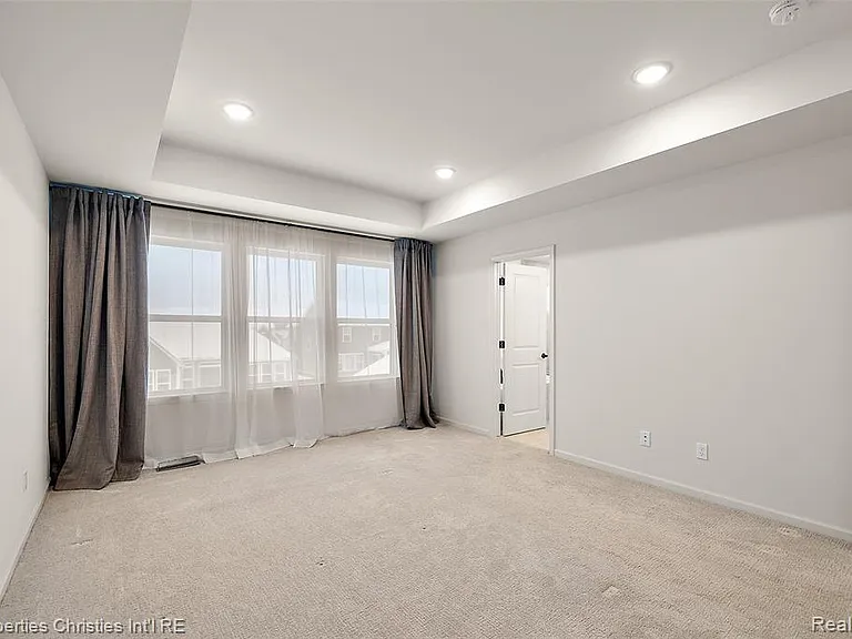 2436 Parkshore Dr — Photo 28