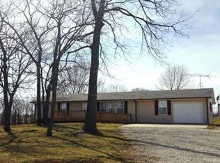 25900 S State Route C, Peculiar, MO 64078