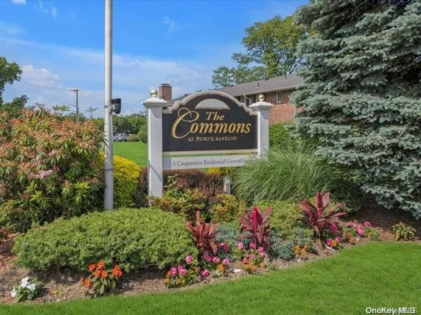 121 Edmunton Drive #G-8, North Babylon, NY 11703