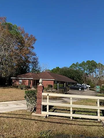 2 bed, 850 sqft, $850 — Photo 2