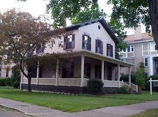 16 Arnold Park, Rochester, NY 14607