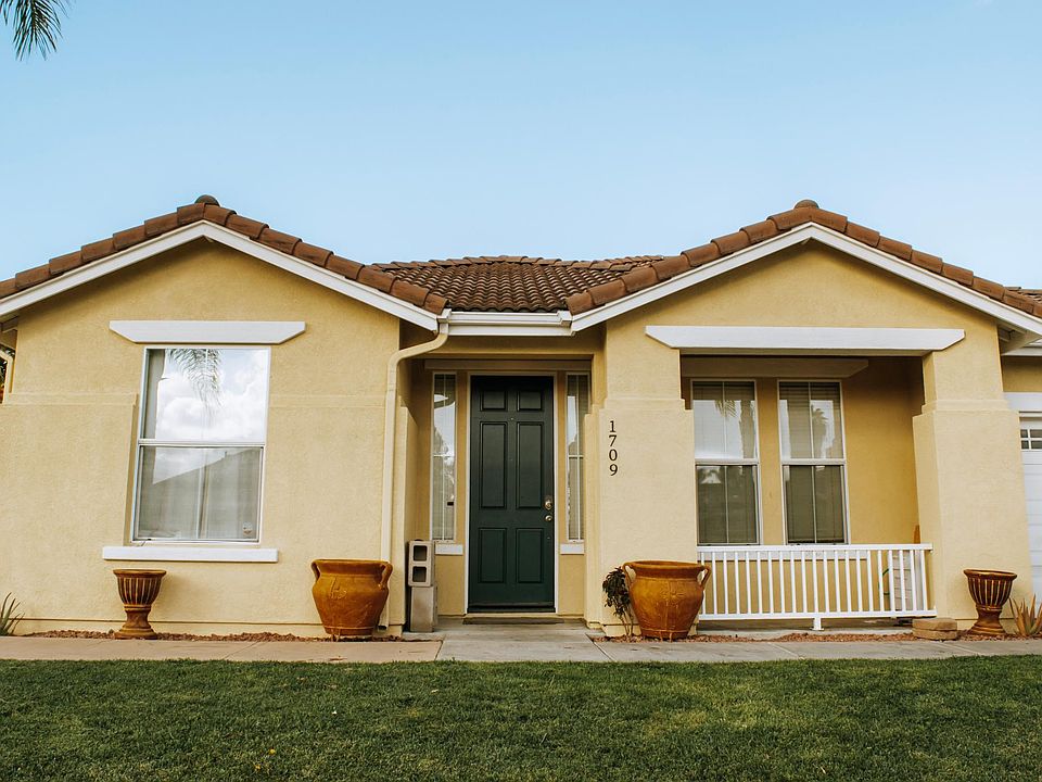 1st image of 1709 Cortez Ave