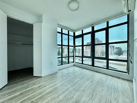 Bedroom, photo 1