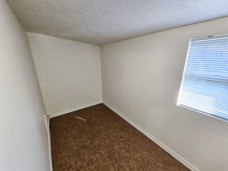 3426-3442 Hadley St NE — Photo 8