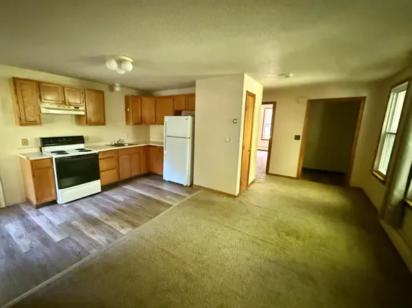260-262 Business Rte #11, Center Rutland, VT 05736