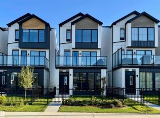 3292 Kulay Way SW, Edmonton, AB T6W 5B5