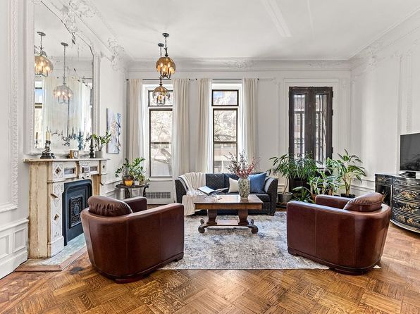 115 W 122nd St, New York, NY 10027