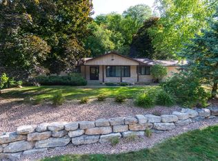 N1532 Hagen Rd, La Crosse, WI 54601