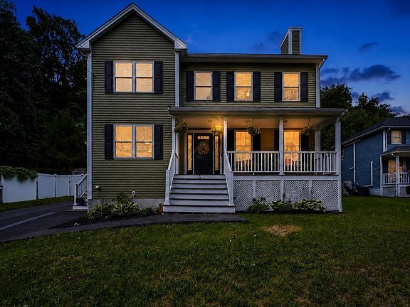 2nd image of 6 Bard St