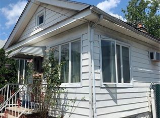 9 Matthews Pl, Brooklyn, NY 11236