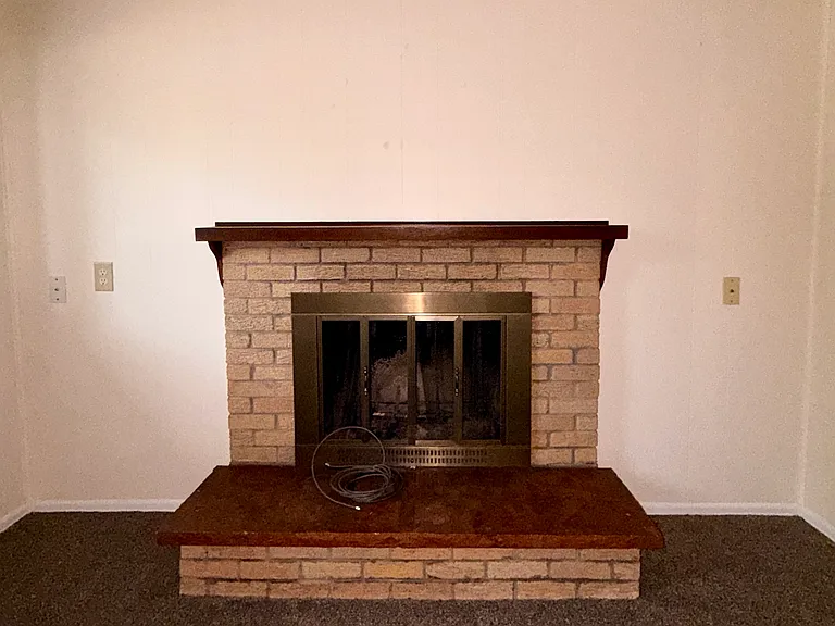 1408 Brookfield Dr — Photo 17