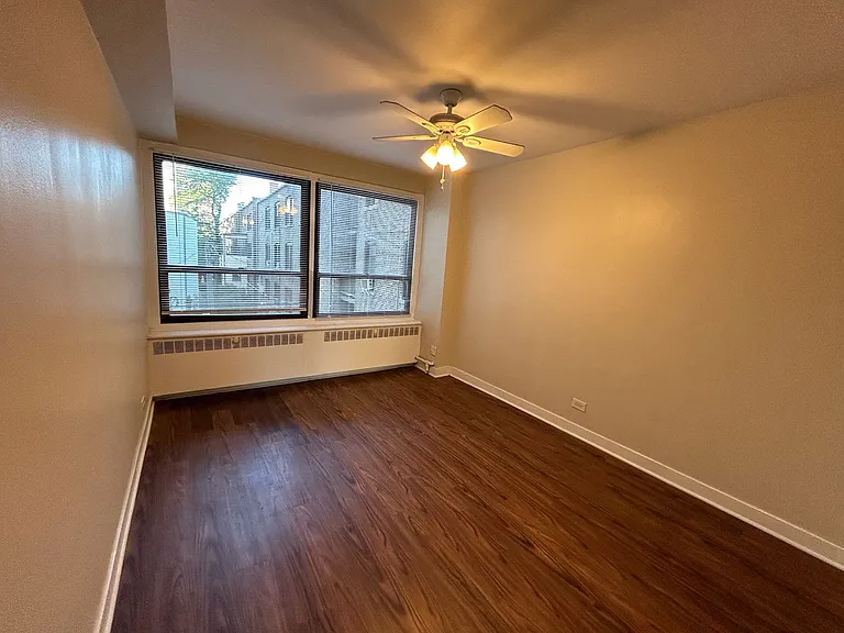 4180 Marine Terrace Apartments — Photo 185