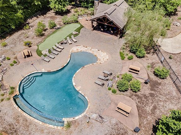 3rd image of 1009 Hartwell Xing Lot 1