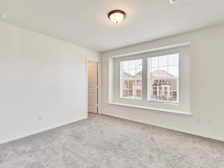 4465 Acerno St — Photo 27