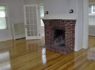 327 Burncoat St, Worcester, MA 01606