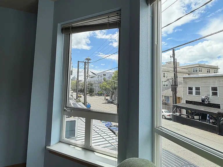 812 5th Ave N #209 — Photo 13