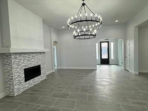 2nd image of 3801 Aquamarine Dr