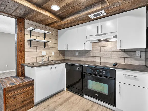 (undisclosed Address), Austin, TX 78748
