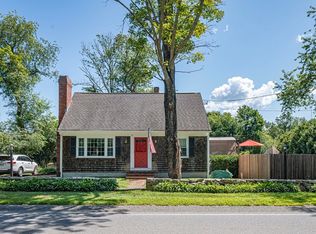 455 Chase Rd, Dartmouth, MA 02747