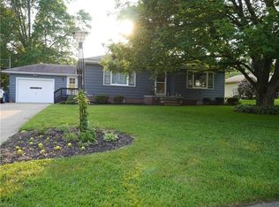 4032 Brookside Ct, Barberton, OH 44203