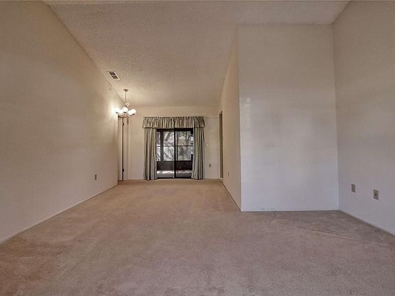 4th image of 7328 Flyway Dr