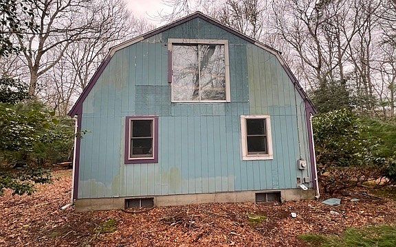 4th image of 562 Skunknet Rd
