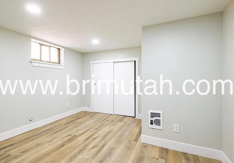 753 E Princeton Ave — Photo 10