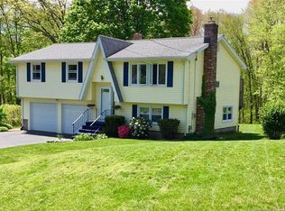 1 Danbury Ln, Bristol, CT 06010