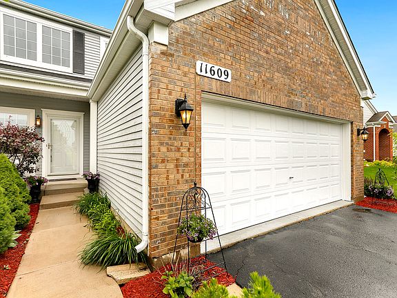 2nd image of 11609 Heritage Meadows Dr