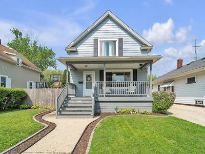 7308 10th AVENUE, Kenosha, WI, 53143