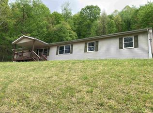 132 Drummond Ln, Buckhannon, WV 26201