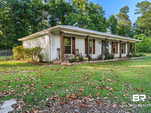 3rd image of 13875 Schell Ln