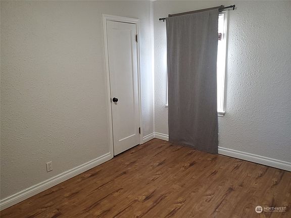 5th image of 6928 E I Street