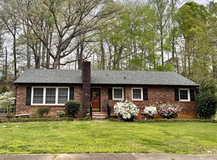1102 Briarwood Dr, Gaffney, SC 29340