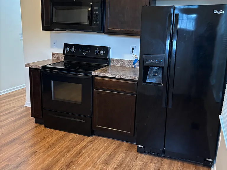 186 W Park Ave #186 — Photo 11