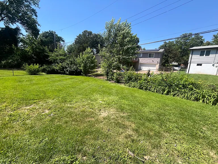 141-1 Maple Hill Ln — Photo 18