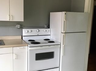 618 W Healey St APT 10, Champaign, IL 61820