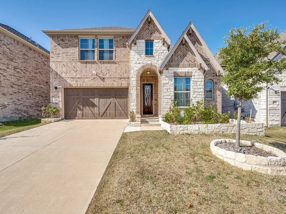 2094 Creekbluff Cir