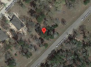 100 N Forest Dr, Huntsville, TX 77340