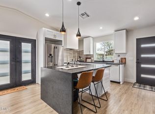 2042 N 11th St, Phoenix, AZ 85006