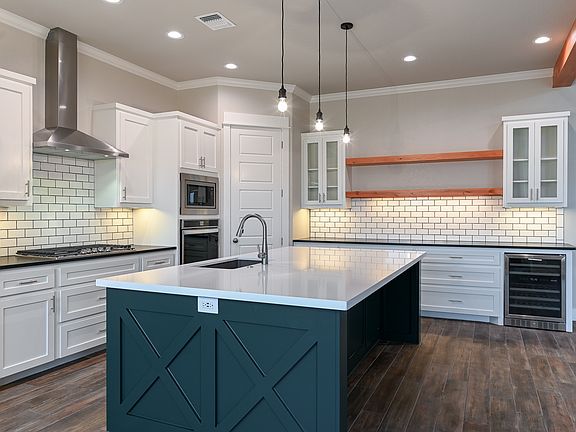 5th image of 2704 Colony Vista Ct.