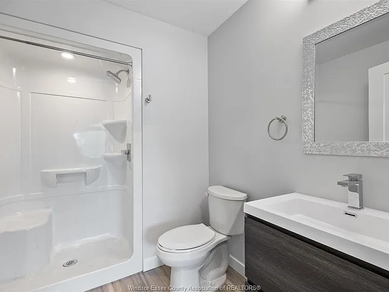 1500 Ouellette Ave #403 — Photo 30