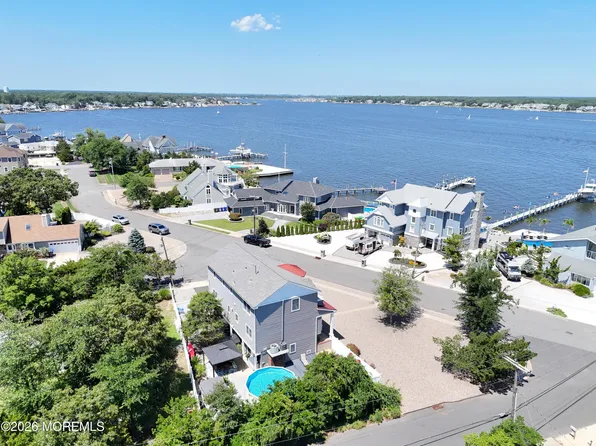 6 Twilight Drive, Brick, NJ 08723