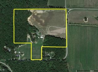 6173 Falcon Rd, Tamaroa, IL 62888