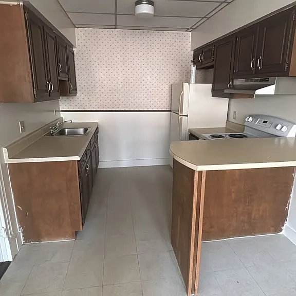 72-88 Main St #6 — Photo 3