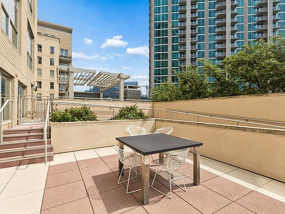 5th image of 2323 N Houston St APT 615