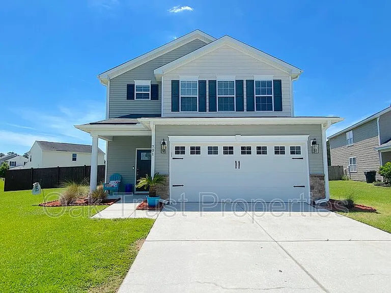 701 Greymohr Ln — Photo 1
