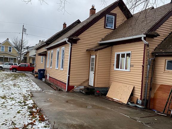 2nd image of 93 Warren Ave