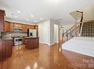 645 6th Baxter Xing, Fort Mill, SC 29708