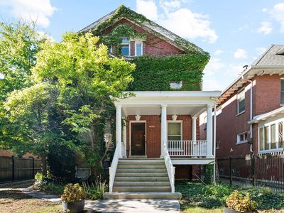 4254 N Hazel St, Chicago, IL, 60613